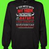If you mess with my mom remember she has a Batshit crazy daughter Hoodie