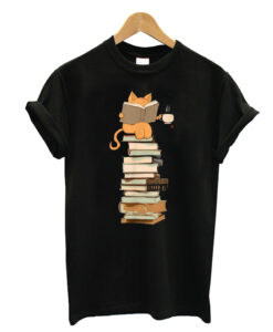 Kawaii cats, books tea gift T-shirt