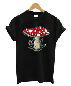 Climber climbing mushroom T- shirt