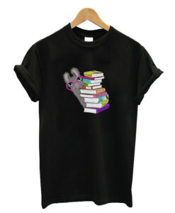 Cute book lover T-shirt